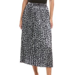 NWT Anna Key Leopard Print Pleated Maxi Skirt